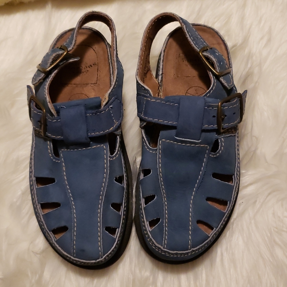 Dr. Martens